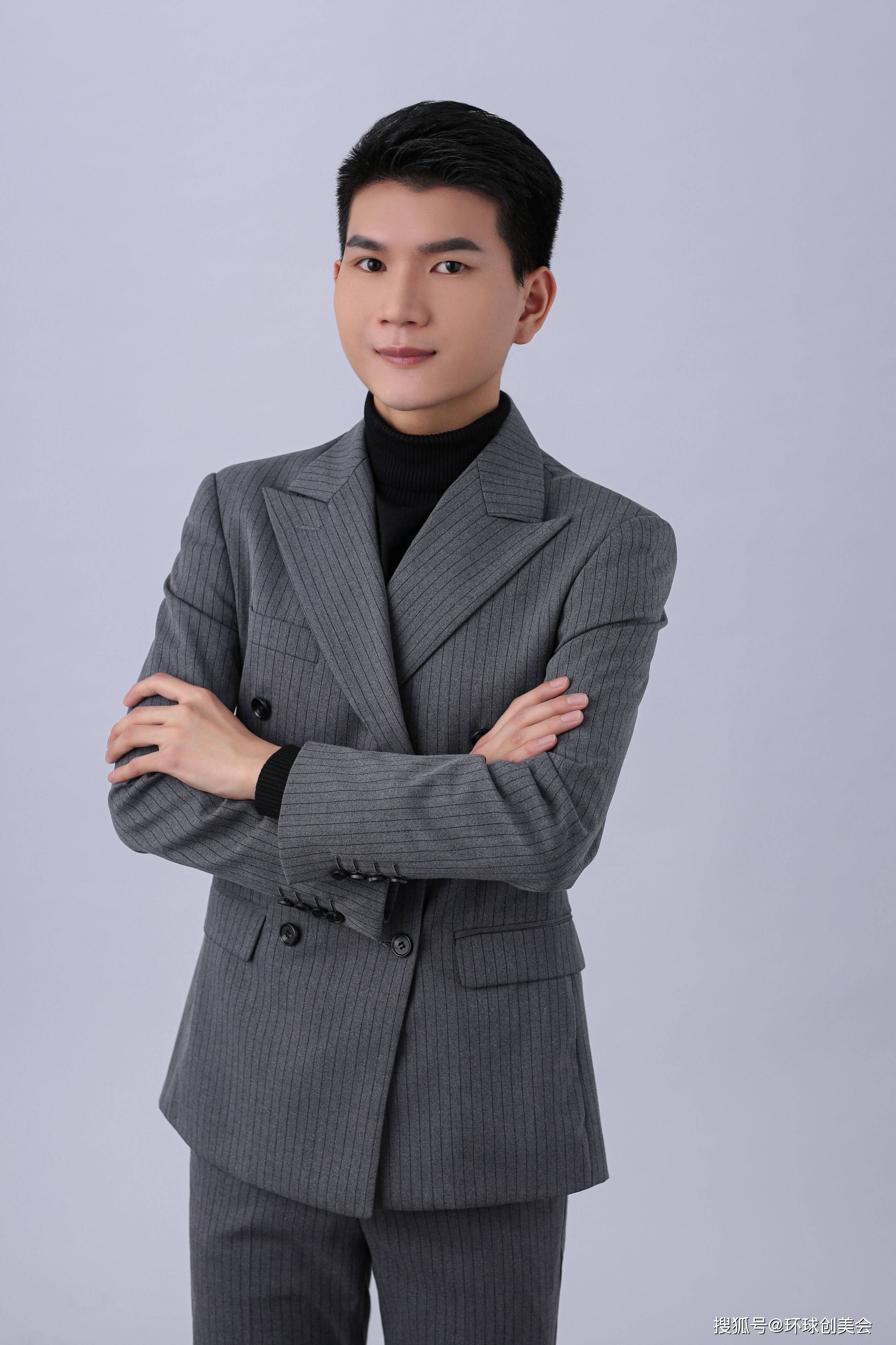 杨林 交互与体验设计负责人